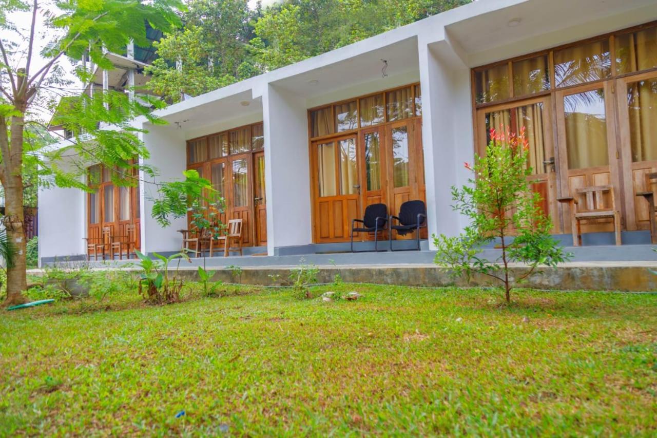 Talalla Ocean Beach Bungalow Matara Ngoại thất bức ảnh