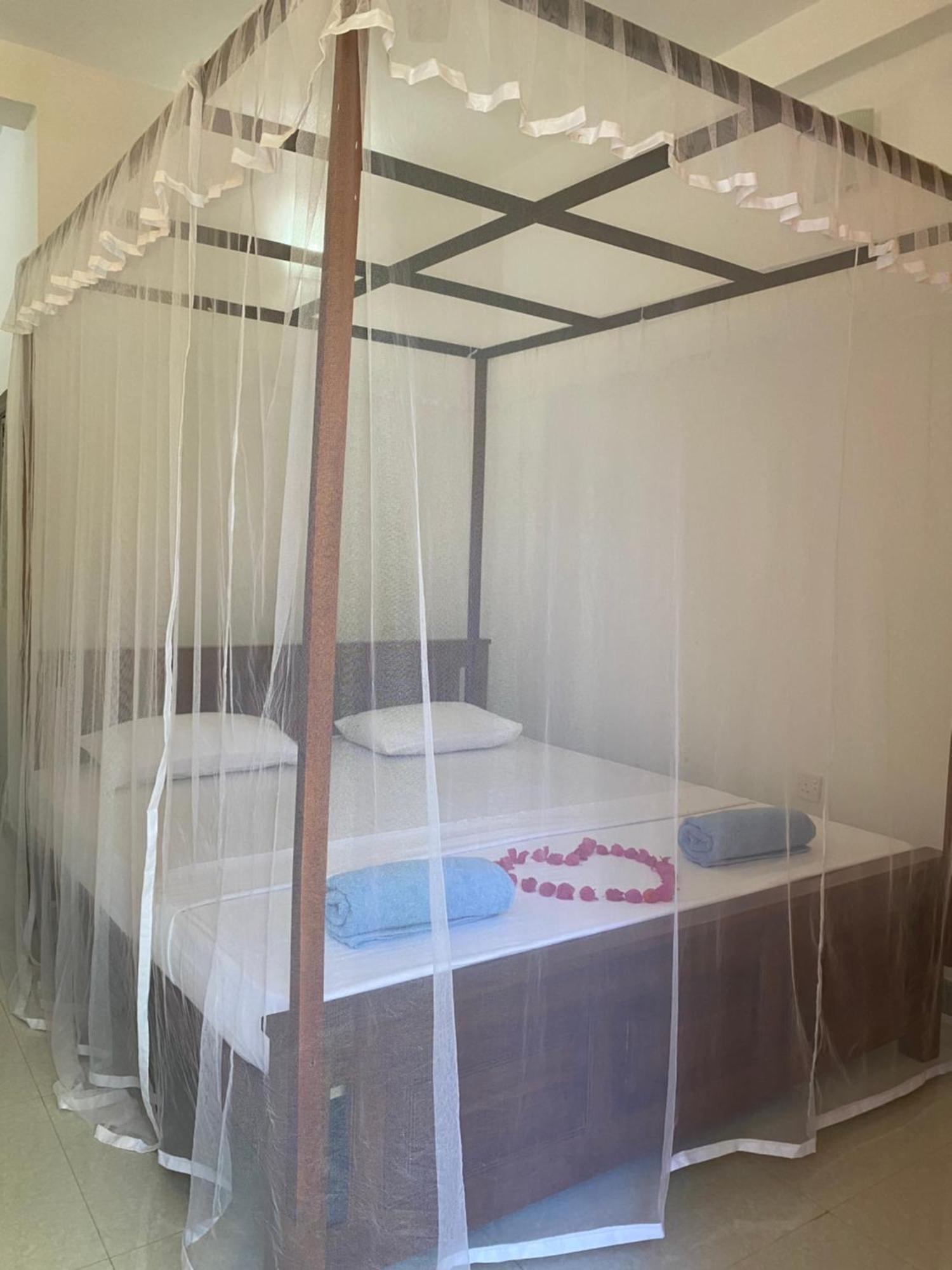 Talalla Ocean Beach Bungalow Matara Ngoại thất bức ảnh